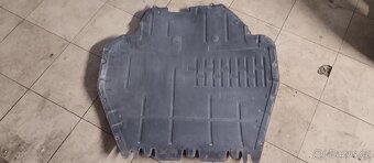Kryt motoru škoda Octavia - 3