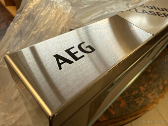 Nové vestavné digestoře 90cm AEG , - 3
