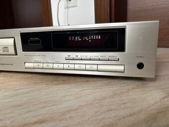 CD přehrávač Denon DCD-520 včetně DO - 3