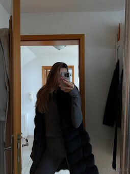 Kožešinová vesta - 3