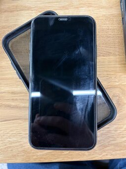 iPhone 11 64GB, čierny - 3