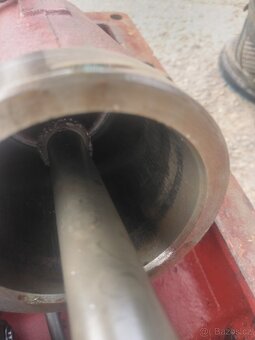 Víko hydrauliky zetor - 3