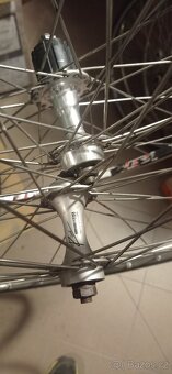Zapletená kola Shimano Tricolor Mavic - 3