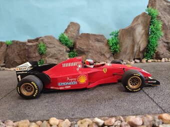 Prodám model 1:18 Formule F1 Ferrari 412T2 1996 - 3