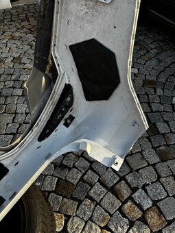 Ford Focus Mk4 combi - zadní nárazník - 3