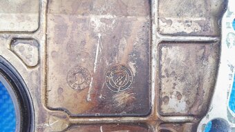 Prsa motoru Alfa Romeo V6 "Busso" 2.5 a 3.0 - 3