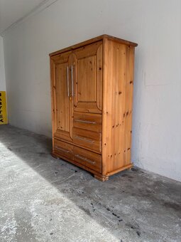 PRODÁM KOMODU-MASIV - 3