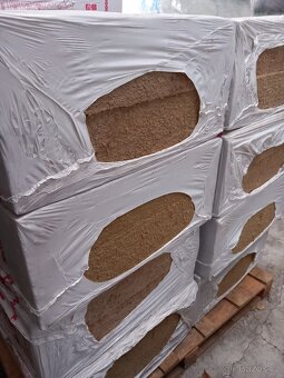 Fasádní vata s podélným vláknem Rockwool Frontrock Plus tl. - 3