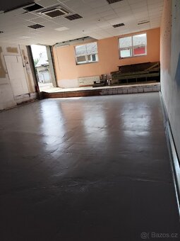 Pronájem skladu, kanceláře, garáže - 3