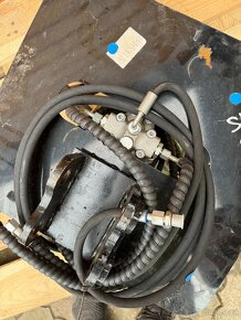 Rotační hydraulická bubnová sekačka pro bagr apod... - 3