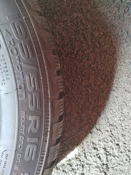 Nokian 195/55 R16 zimní - 3