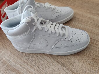 Prodám Nové boty Nike vel. 40.5 27.5cm - 3