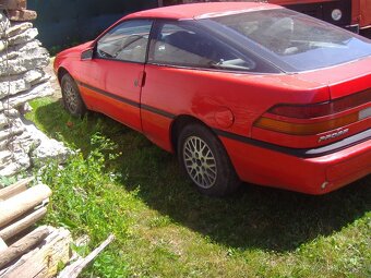 Ford Probe 2,2 s doklady - 3