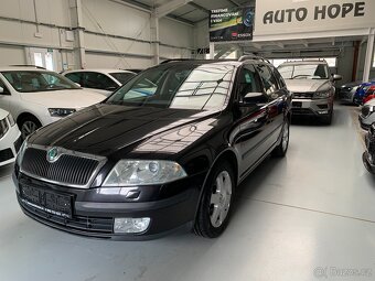 Škoda Octavia II combi 1.6 FSI Elegance r.v.2006 - 3