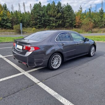 Honda Accord 8G 2.4 i-VTEC - 3