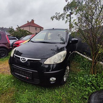 Hyundai í10 ,1,1 benzín 49 kw čtyřválec. - 3