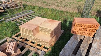 Heluz Family 44 a 44R - 3