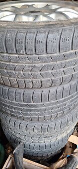 Alu kola Peugeot 4× 108  215/40/17' na zimnich - 3