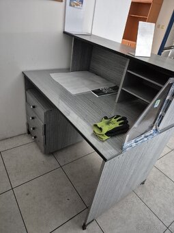 Kancelářský nabytek - 3