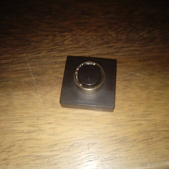 Chytrý prstýnek Ultrahuman Ring Charging Dock S05 - 3