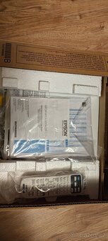 Epson EH-TW750 - 3