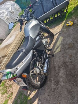 Yuki sport 125 - 3