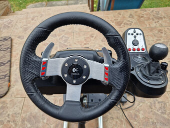 Logitech G27 Racing Wheel + včetně Wheel Stand Pro - 3