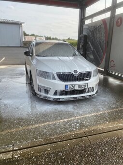 Škoda Octavia III RS 2.0 TDI 135 kW - 3