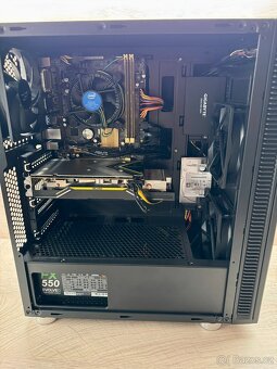 PC - i5 4590, RX5500XT 8GB, 16GB RAM, 256GB SSD, 1TB HDD - 3