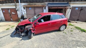 Hyundai i20 1.2, 2016 , 57TKM, MOTOR STARTUJE, - 3