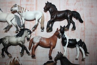 Figurky koní Schleich 2 - 3