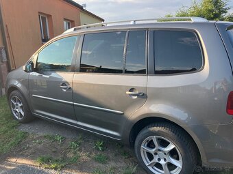 Volkswagen Touran - 3