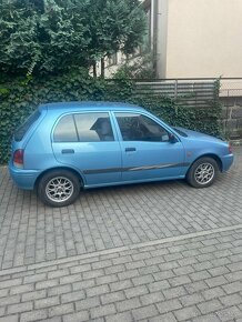 Toyota Starlet - 3