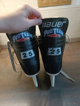 Klučičí hokejové brusle vel. 33 Bauer - 3