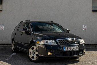 Škoda Octavia Combi 2.0 TDI CR RS DSG - 3