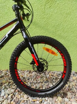 Značkové kolo Superior 20" TEAM hydraulic.disc - 3