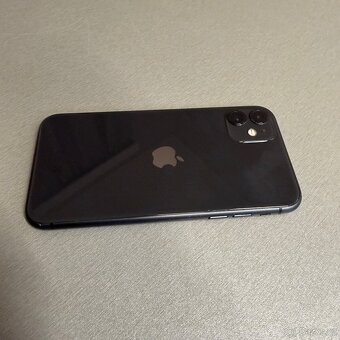 iPhone 11 128GB černý, 100% baterie, rok záruka - 3