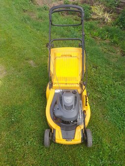 Stiga Turbo S47, benzinová sekačka s pojezdem - 3