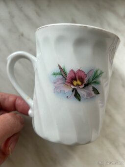 Porcelánový hrnek ČSSR - 3