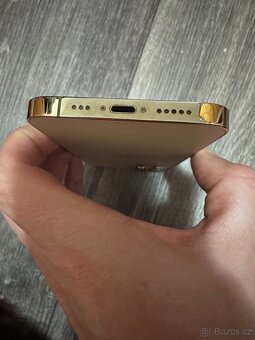 iPhone 12 Pro– 128 GB – zlatý – 100 % baterie - 3
