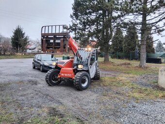 Teleskopický manipulátor Manitou MT625 - 3