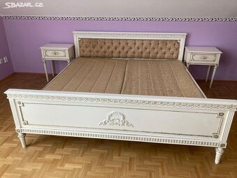 Starožitný nábytek - 3