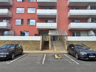 prodej venkovního parkovacího místa - 3