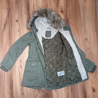 Bunda C&A, vel.146 - 3