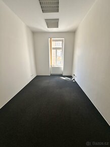 Pronájem kanceláře 13,86 m² - 3