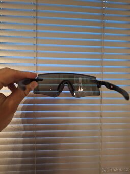 Sportovní brýle Oakley - 3