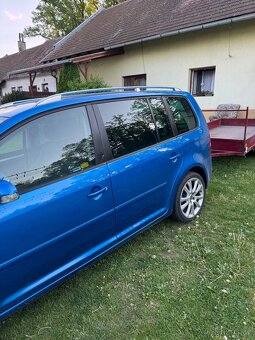 Volkswagen touran - 3