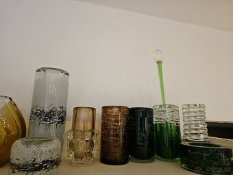 Sbírám STARÉ VÁZY, sošky, figurky, hutní sklo, porcelán - 3