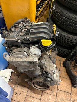 Prodám motor 1,2i na Renault Clio nebo Modus - 3