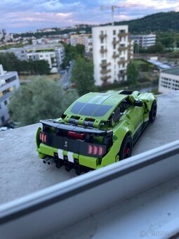 Lego ford mustang - 3